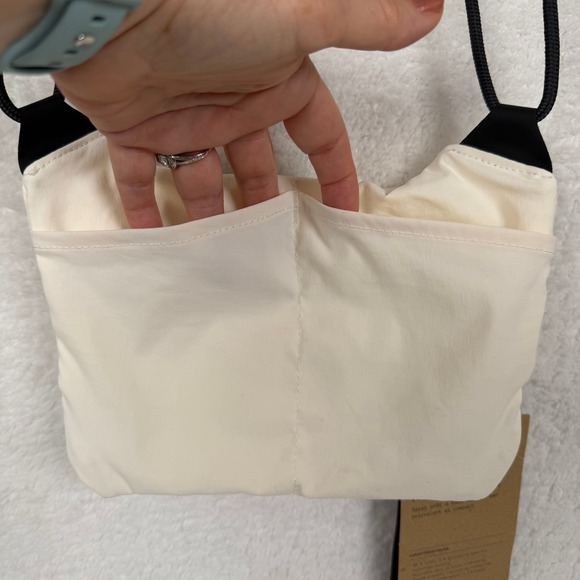 Merrell Wayfinder Packable Sacoche Bag White Black Water Resistant Crossbody - Picture 10 of 13